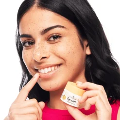 essence Cuidado Labial><noscript><img width=