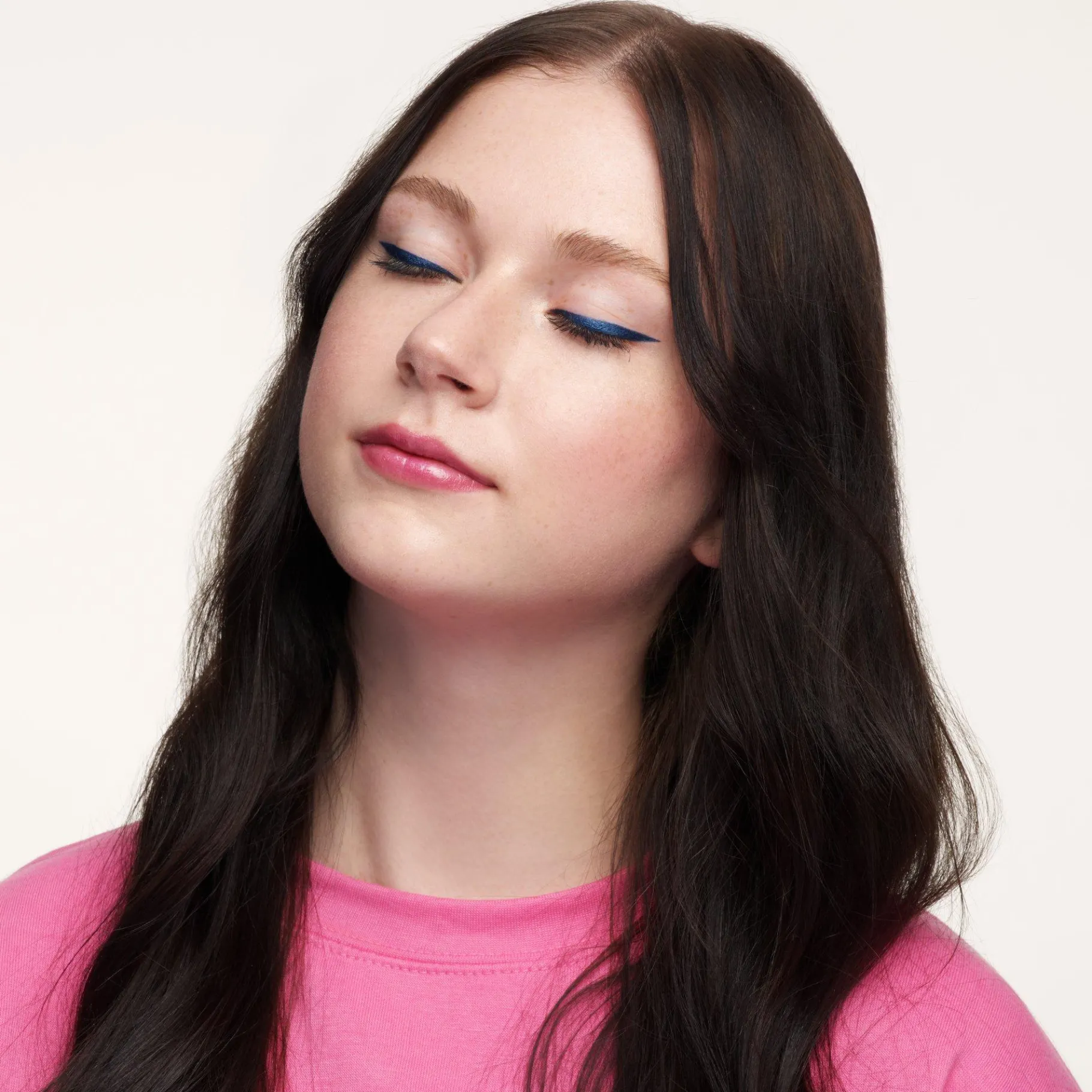 essence Eyeliner Y Lápices De Ojos>EYELINER GEL STAY & PLAY