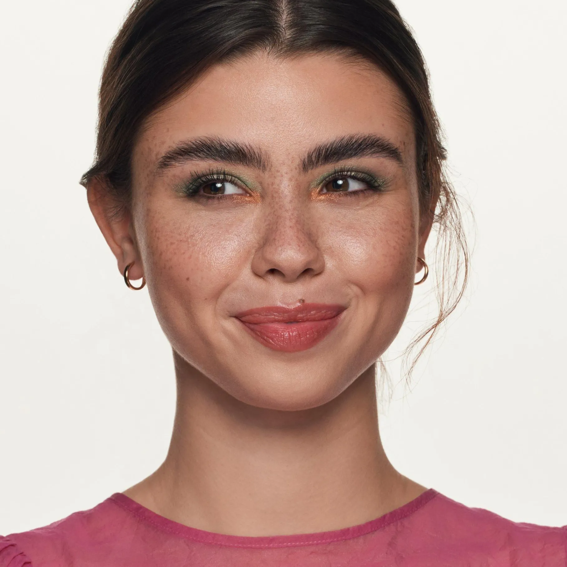 essence Sombra De Ojos>mini paleta de sombras de ojos trust your intuition
