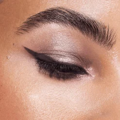 essence Sombra De Ojos><noscript><img width=