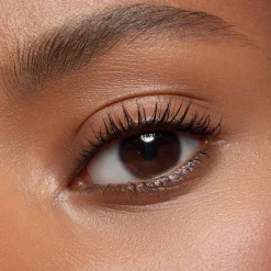 essence Cejas><noscript><img width=