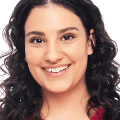 essence Cejas><noscript><img width=